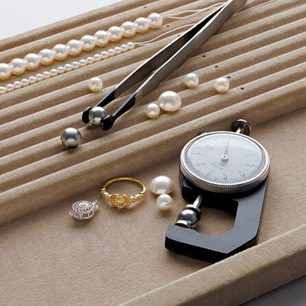 Restring-Pearl-Necklace-Jewelry-Bracelet-1